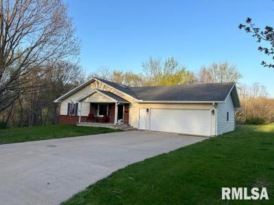 819 N MADISON Street, Macomb, Illinois 61455, Amerika Birleşik Devletleri