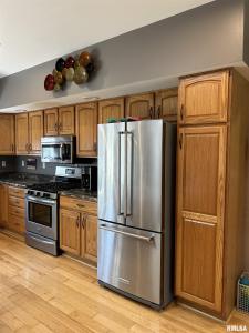819 N MADISON Street, Macomb, Illinois 61455, Amerika Birleşik Devletleri