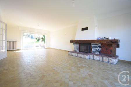 Creuzier Le Vieux, Auvergne 03300, Fransa