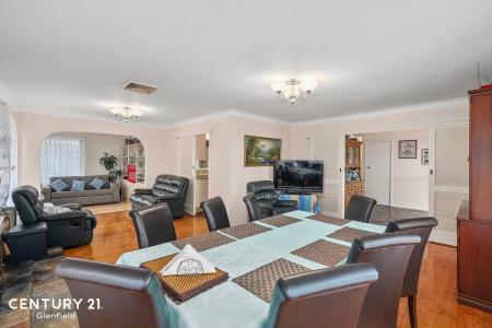 Macquarie Fields, NSW 2564, Australia