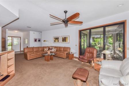 3035 W Bermuda Dunes Drive, Lecanto, Florida 34461