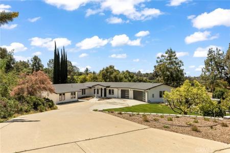 1908 Country Club Drive, Redlands, California 92373