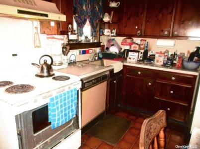 16 Deer Drive, Sound Beach, New York 11789, États-Unis