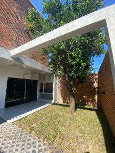 chivato casi itape , Lambaré, Central 00001, Paraguay