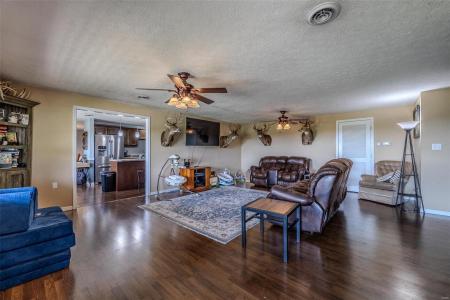 34955 Highway 133, Richland, Missouri 65556, Estados Unidos