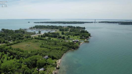 393 Harborview Drive, Middle Bass Island, Ohio 43446
