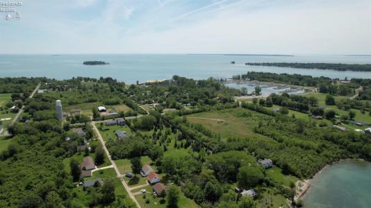 393 Harborview Drive, Middle Bass Island, Ohio 43446