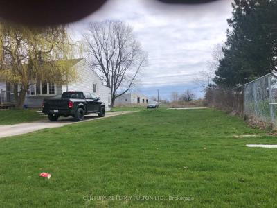 579 VETERANS RD, Oshawa, Ontario L1H 0B2, Canada