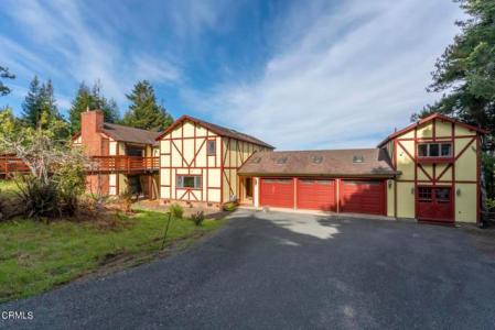 33451 Little Valley Road, Fort Bragg, 加利福尼亚州 95437, 美国