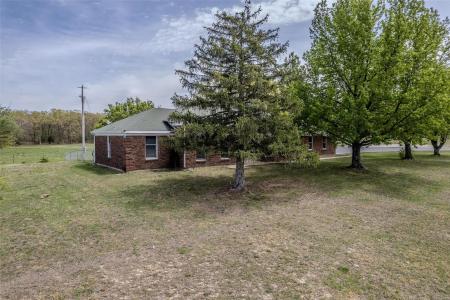 27018 Highway 5, Lebanon, Missouri 65536, Stati Uniti