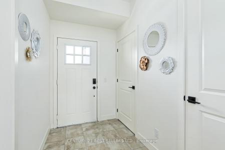 16 BECKWITH LANE, Blue Mountains, Ontario L9Y 3B6, Canadá