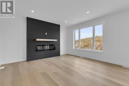 LOT 210 HOBBS DRIVE, London South (south U), Ontario N6M 0M2, Canadá