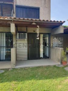 calle Aeropuerto RESIDENCIAS PALMA REAL, Higuerote, Miranda 00001, Venezuela