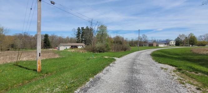 3201 Manzanita Dr., West Salem, Ohio 44287, USA