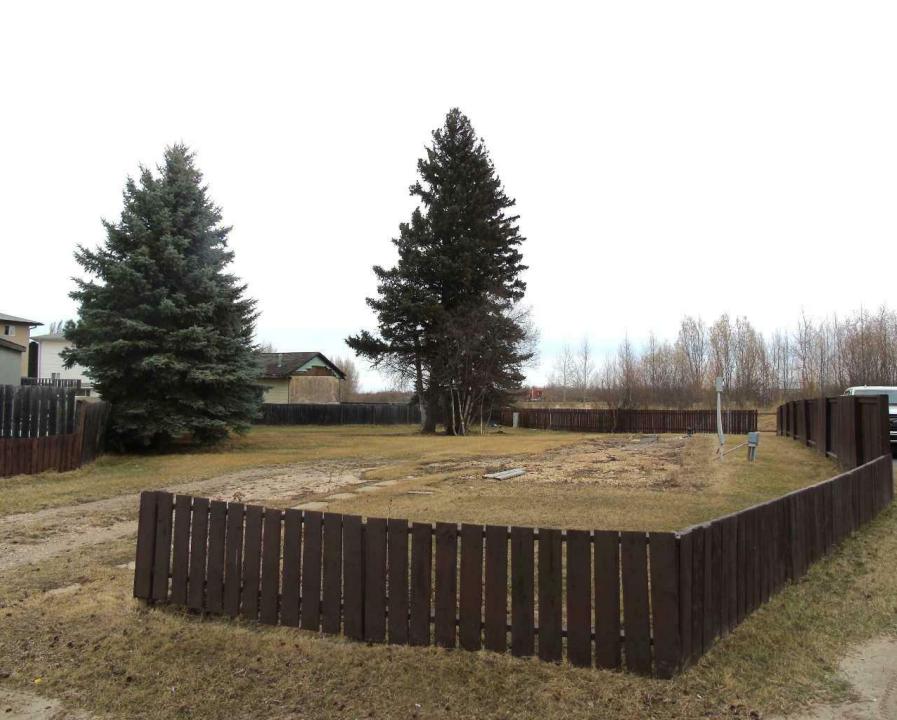 1140 12 AVENUE SE, Slave Lake, ألبرتا T0G 2A3, كندا