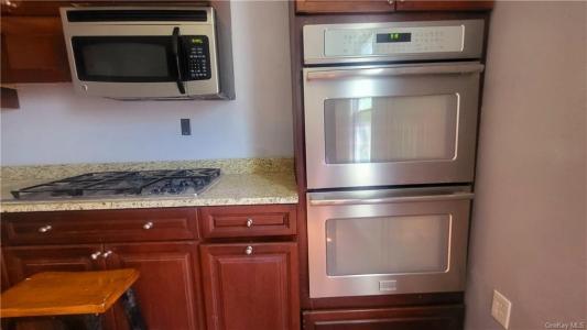 104 Winnikee Avenue 1, Poughkeepsie, نيويورك 12601, الولايات المتحدة
