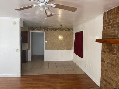 106 SW 5th St, Bogata, Texas 75417, Estados Unidos