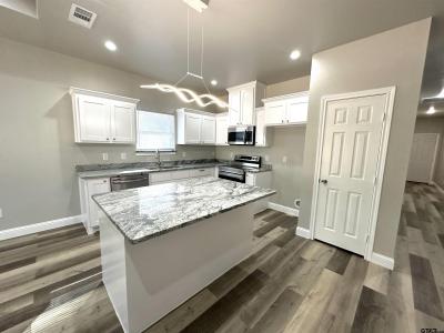 124 Mowery Ln, Pittsburg, Texas 75686