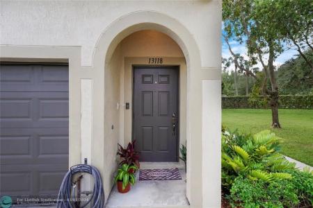 13118 SW 44th St 2203, Miramar, פלורידה 33027, ארצות הברית של אמריקה 