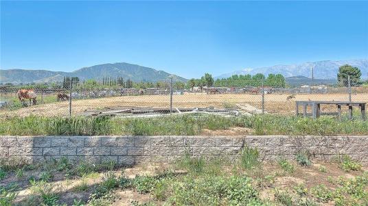 38926 Lewis Court, Cherry Valley, Californie 92223, États-Unis