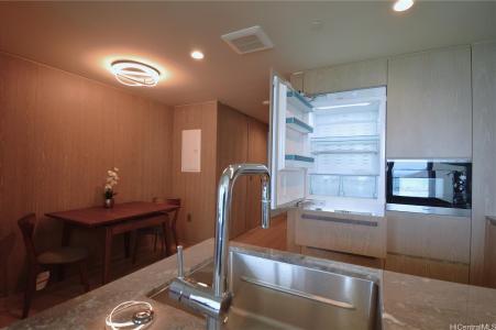 1000 Auahi Street 3906, Honolulu, Hawaii 96814, USA