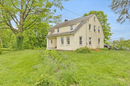 148 & 153 Wallingford Road, Durham, Connecticut 06422, USA