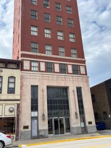 19 S 6th ST, Terre Haute, Indiana 47807, USA