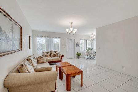 2880 Lake Osborne 211, Lake Worth Beach, 佛罗里达州 33461, 美国