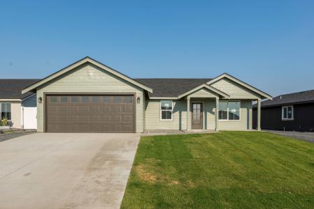 241 Parkside Place, Ephrata, Washington 98837, USA