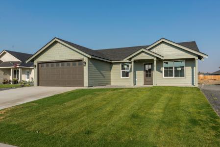 241 Parkside Place, Ephrata, Washington 98837, USA