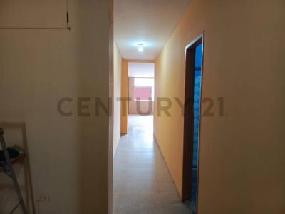 Centro de Guayaquil, Av. José Mascote 1713 y Colón , Guayaquil, Guayas 00001, Equador