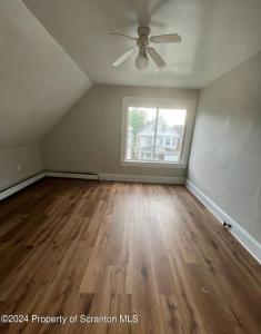 913 Ash Street 3, Scranton, ペンシルベニア 18510, アメリカ合衆国
