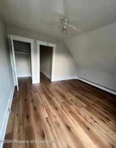 913 Ash Street 3, Scranton, ペンシルベニア 18510, アメリカ合衆国