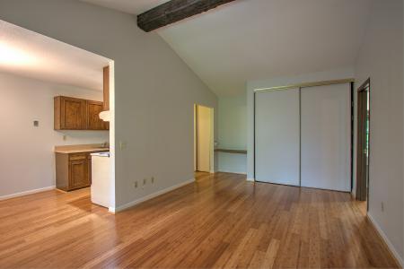 4406 Cedar Lake Road S #7, St, Louis Park, Minnesota 55416