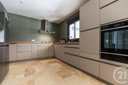 Pezenas, Languedoc-Roussillon 34120, France