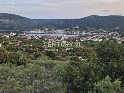 Marina, Vinišće, Marina, Splitsko-dalmatinska Županija 21226, Croatia