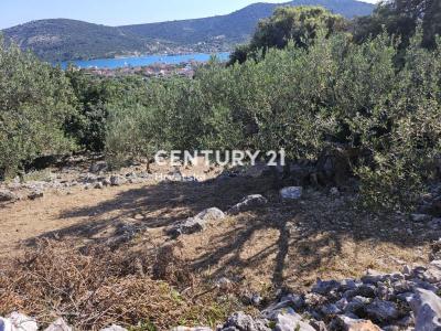 Marina, Vinišće, Marina, Splitsko-dalmatinska Županija 21226, Croatia