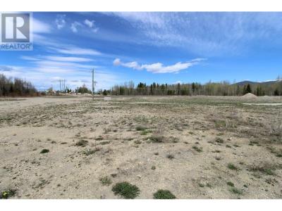 901 MILL ROAD, Mackenzie, British Columbia V0J 2C0, Canada