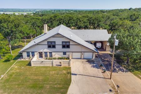 313 Lakeview Drive, Runaway Bay, Teksas 76426, USA