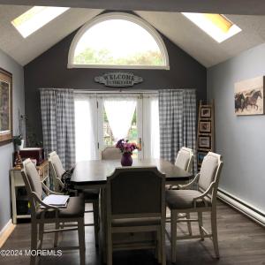 246 Toms River Road, Jackson, New Jersey 08527, Stati Uniti