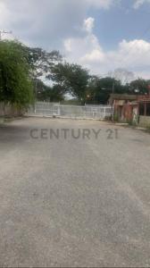 Urb Rotafe  Av Interna TERRENO, Naguanagua, Carabobo 2001, Venezuela