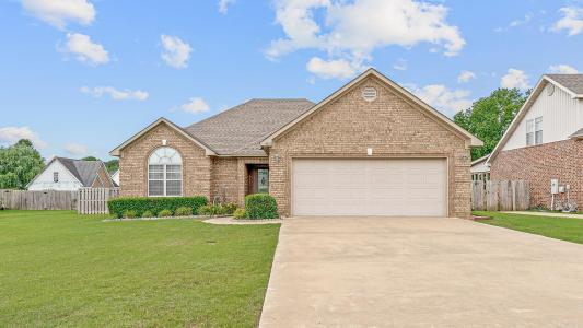 4601 Peter Trail, Jonesboro, Arkansas 72405, USA