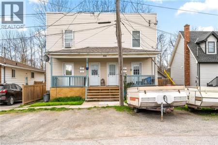 207 BEAVER STREET, Thorold, Ontario L2V 1B8, Canada