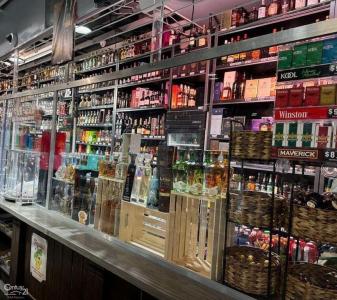 15500 E Warren, Detroit, Michigan 48224, USA