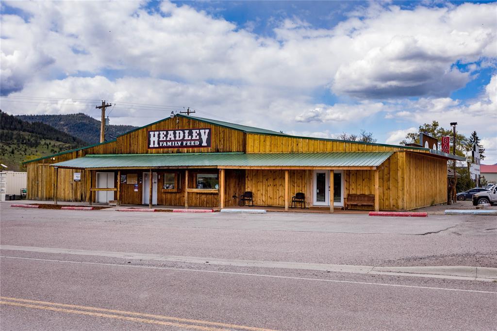 72539 N Couture Loop, Arlee, Montana 59821, USA