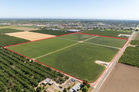 4013 W Tuolumne Road, Turlock, Kalifornia 95380, USA