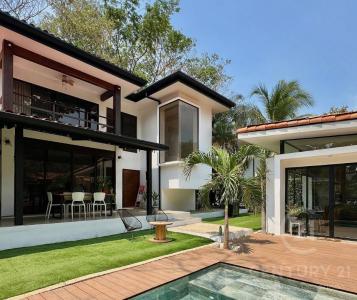  , Tamarindo Santa Cruz, Guanacaste 00001, Costa Rica