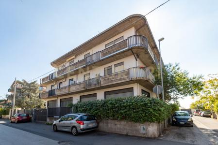 Via Tindari, Misterbianco, Sicilia 95045, Italy