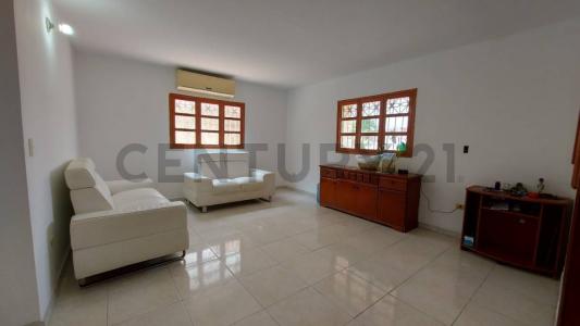Av. Antonio José de Sucre Casa Jorge Coll, El Pilar (Los Robles), Nueva Esparta 6316, 委內瑞拉