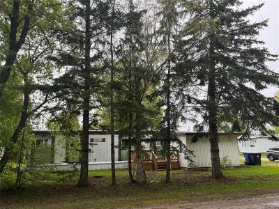 1021 JACKSON STREET, Dauphin, Manitoba R7N 2N5, Canada